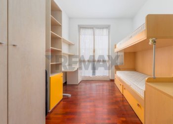 Camera / camera da letto - Trilocale Metauro
1, Monza - foto 15