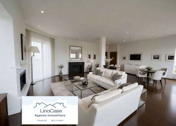 Salone - Four-room apartment via Ortigara, 7, Mondovì - photo 1