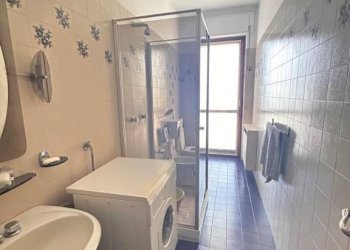 Bagno - Four-room apartment via Ortigara, 7, Mondovì - photo 12