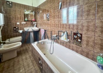 Bagno - Villa via Ragone Vecchio, Ravenna (zona San Pietro in Vincoli) - foto 7
