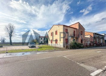 Zona - Villa via Ragone Vecchio, Ravenna (zona San Pietro in Vincoli) - foto 22