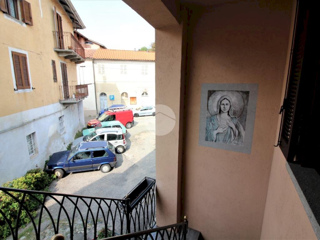Three-room apartment Via San Francesco D'Assisi, San Mauro Torinese - photo 2