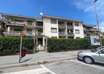 Four-room apartment Via Don Luigi Orione, Borgo San Dalmazzo - photo 1