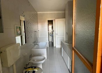 Four-room apartment Via Don Luigi Orione, Borgo San Dalmazzo - photo 15