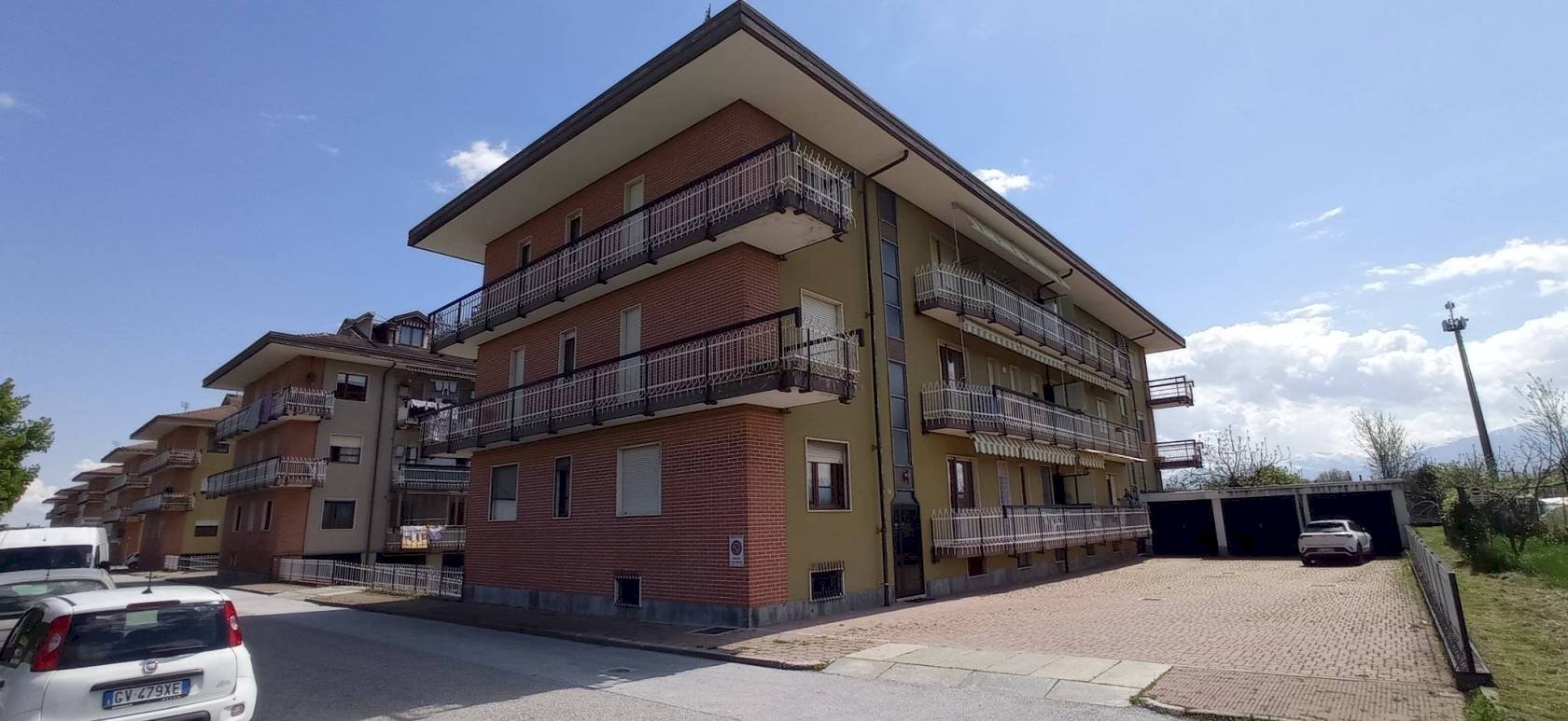 Quadrilocale Via degli Agostiniani, 17, frazione Madonna dell'Olmo, Cuneo - foto 2