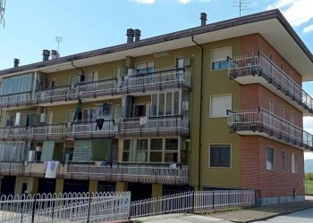 Quadrilocale Via degli Agostiniani, 17, frazione Madonna dell'Olmo, Cuneo - foto 1