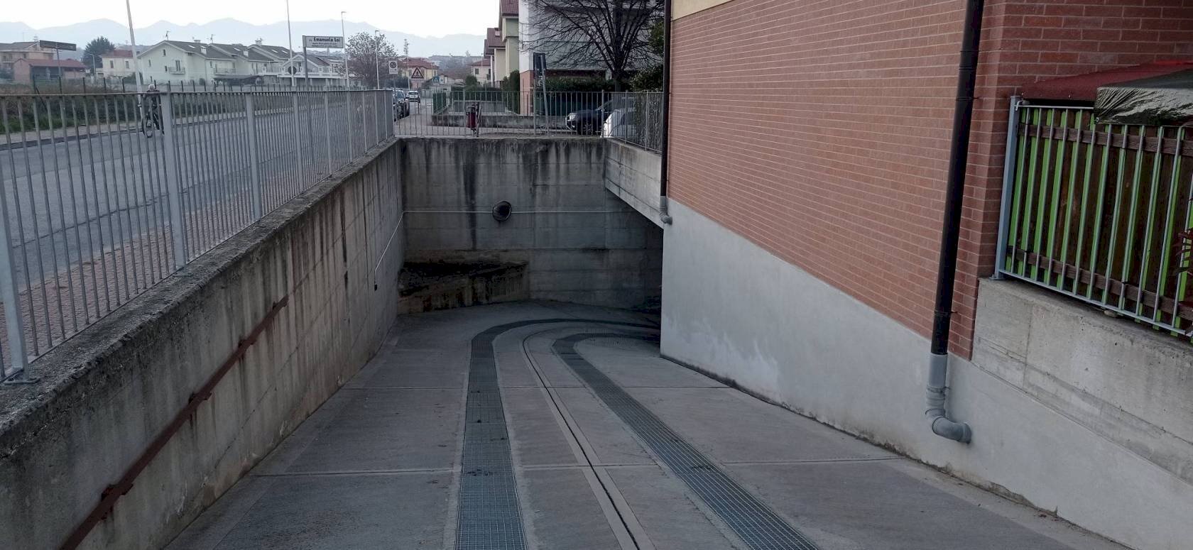 Box Via Gian Franco Borney, Cuneo - foto 1