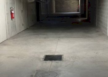 Box Via Gian Franco Borney, Cuneo - foto 3