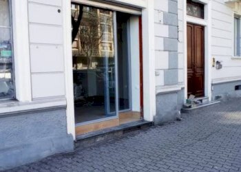 Negozio Corso 4 Novembre, 1, Cuneo (zona Centro) - foto 2