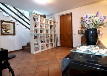 Portion of a house Brembate di Sopra, BG, Brembate di Sopra - photo 14