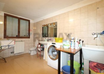 Portion of a house Brembate di Sopra, BG, Brembate di Sopra - photo 31