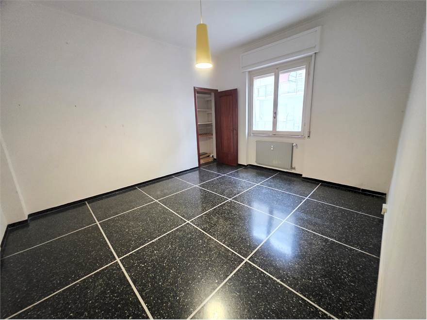 Trilocale Genova (zona San Martino) - foto 1