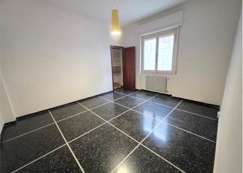 Trilocale Genova (zona San Martino) - foto 1