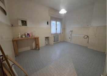 Trilocale Genova (zona San Martino) - foto 2