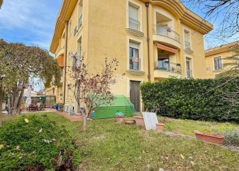 Three-room apartment Via Don Lorenzo Milani, Misano Adriatico - photo 24