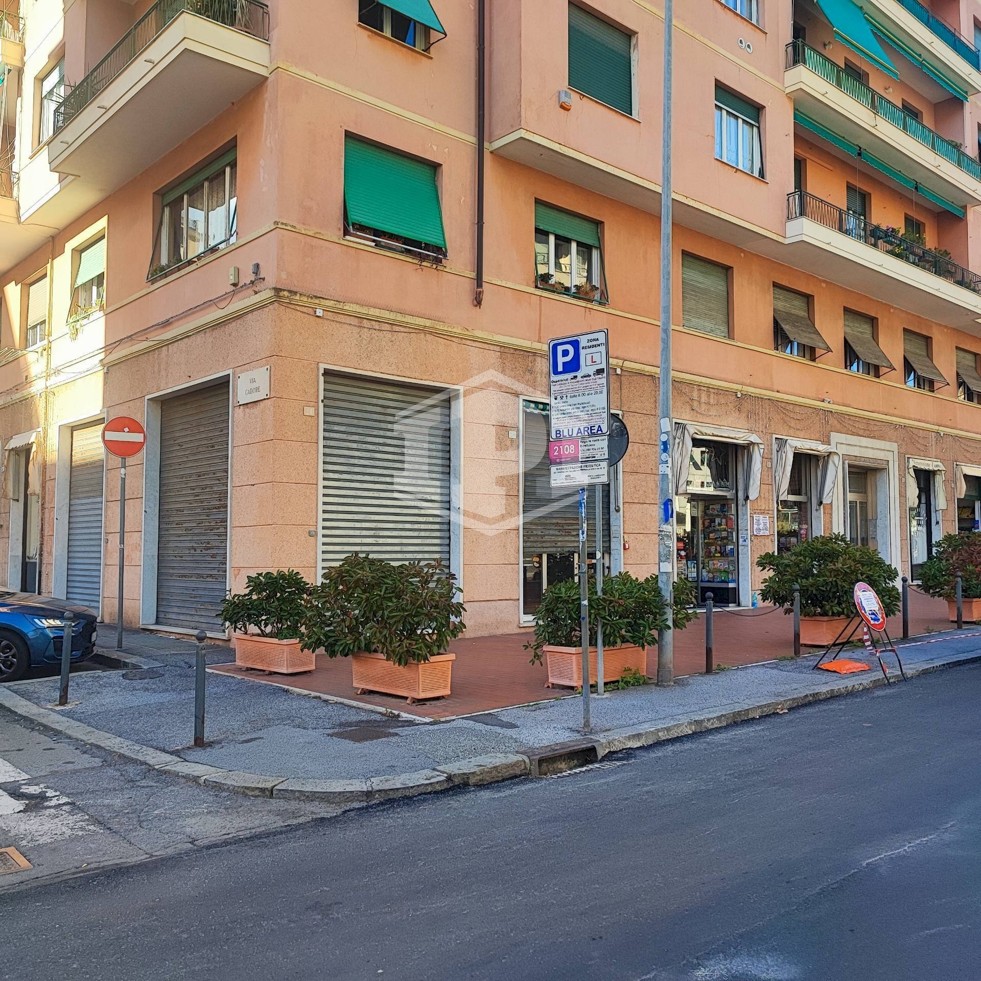 Negozio Via Cesare Battisti, Genova (zona Albaro) - foto 1