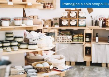 Negozio Via Cesare Battisti, Genova (zona Albaro) - foto 17