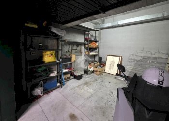 Box Molo Ponte Morosini, Genova (zona Porto antico) - foto 5