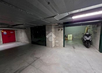 Box Molo Ponte Morosini, Genova (zona Porto antico) - foto 7