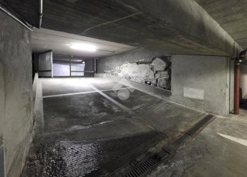 Box Molo Ponte Morosini, Genova (zona Porto antico) - foto 9