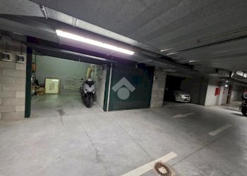 Box Molo Ponte Morosini, Genova (zona Porto antico) - foto 11