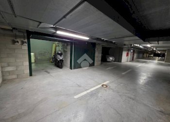 Box Molo Ponte Morosini, Genova (zona Porto antico) - foto 12