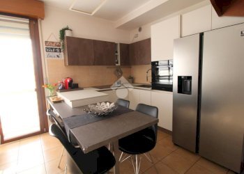 Quadrilocale Via Europa, Pogliano Milanese - foto 9