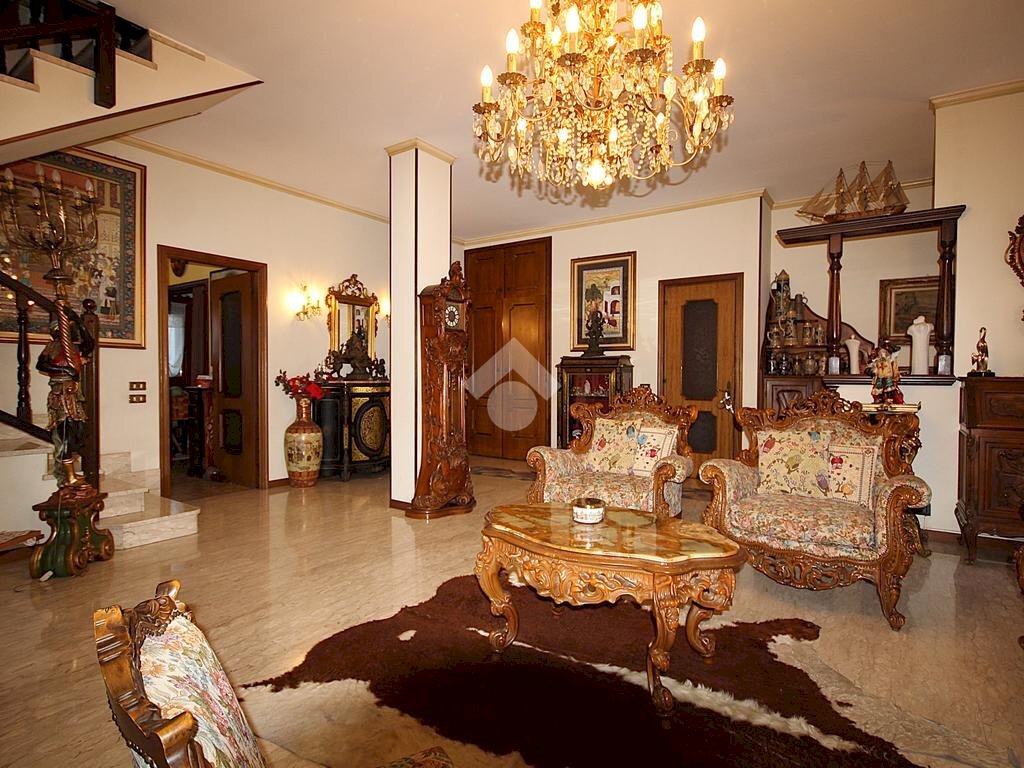 Villa a Schiera Via Cesare Balbo, Alba - foto 2