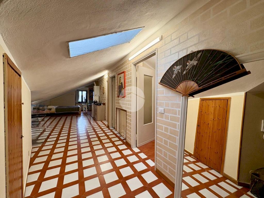 Attic Via Collegno, Alpignano - photo 1