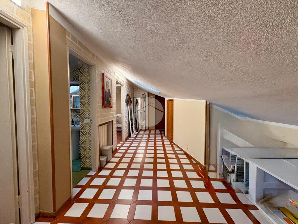 Attic Via Collegno, Alpignano - photo 3