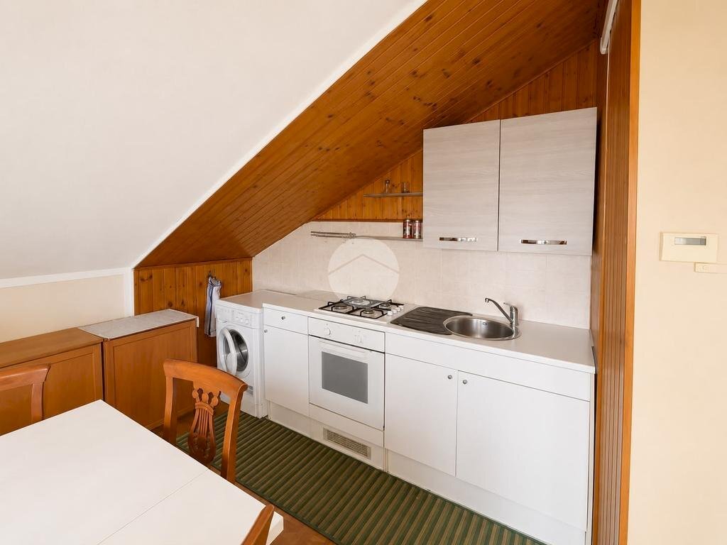 Attic Via Collegno, Alpignano - photo 3