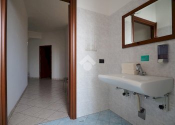 Negozio Via Quintino Sella, Quaregna Cerreto - foto 13