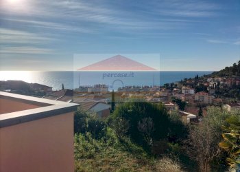 Foto 2 - Trilocale via Terrene Bianche
 
69, San Lorenzo al Mare - foto 2