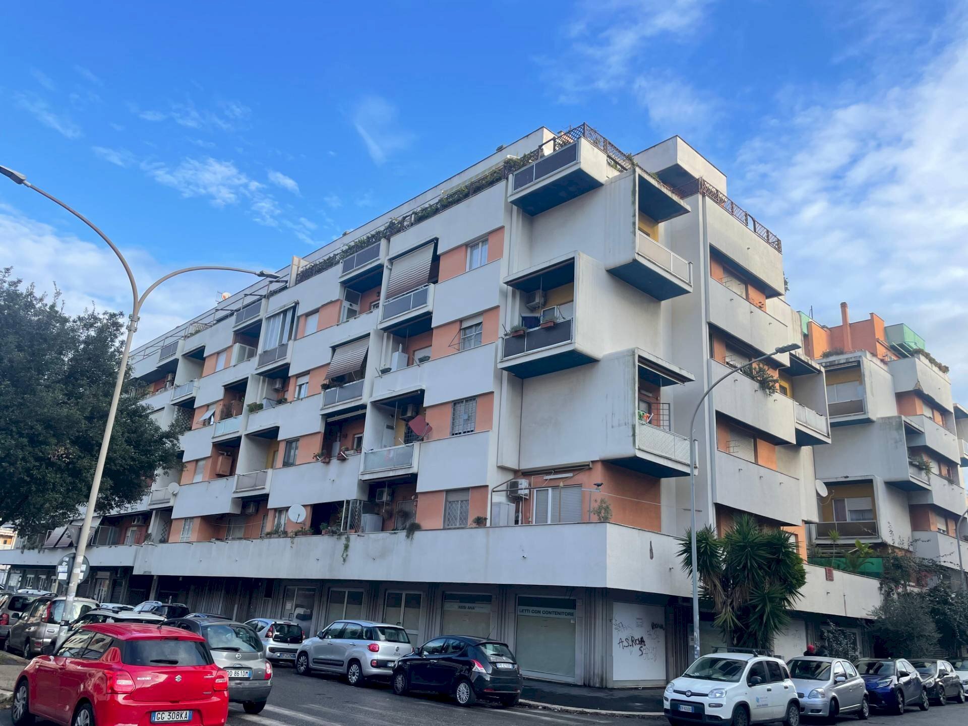 Foto 1 - Box Via Arduino Forgiarini
 
92, Roma - foto 1