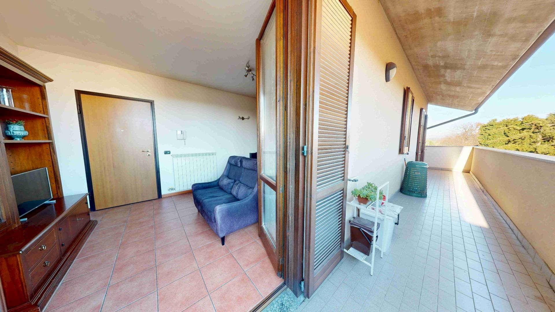 Foto 1 - Two-room apartment via pindemonte, Tradate - photo 1