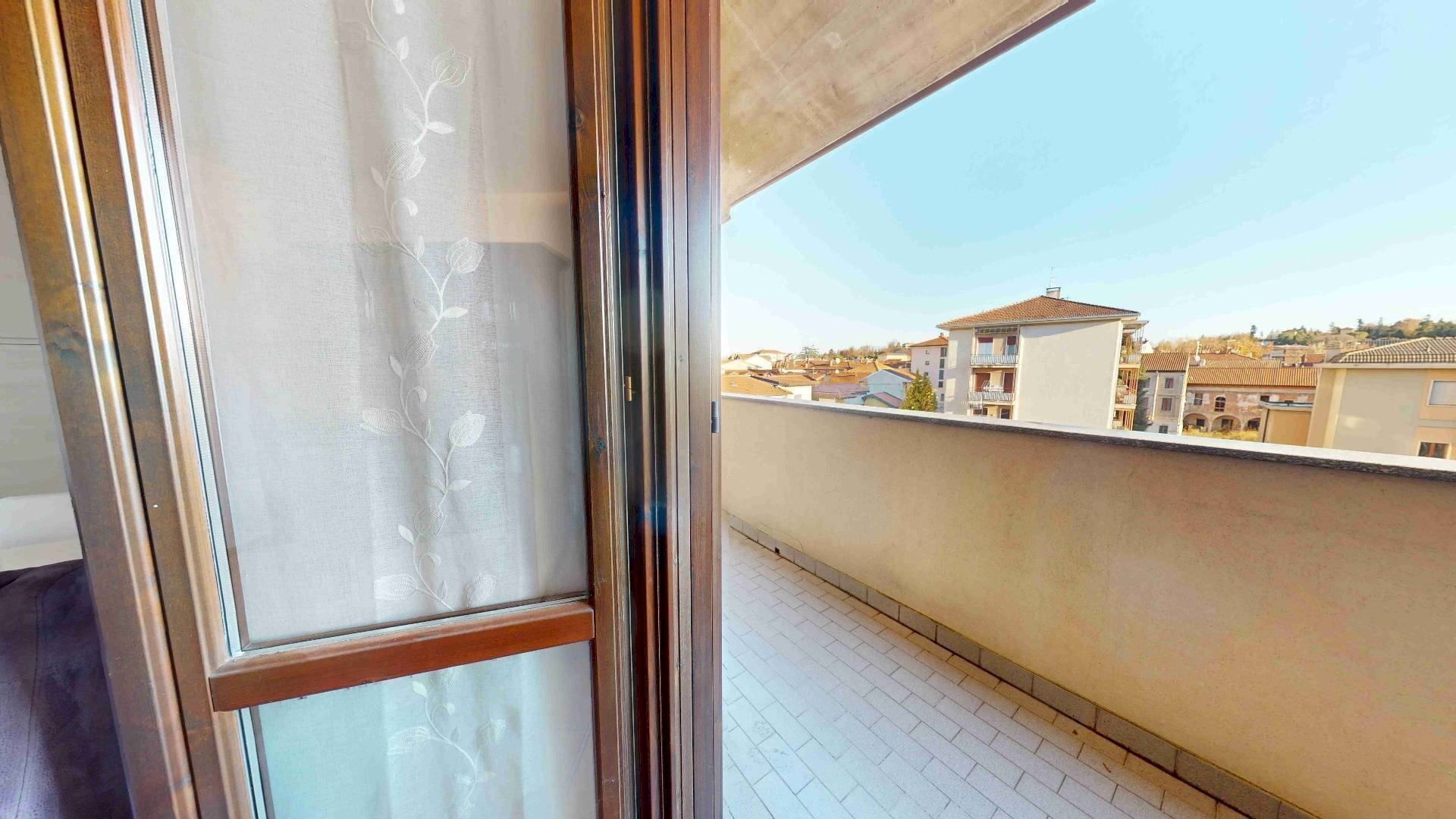 Foto 2 - Two-room apartment via pindemonte, Tradate - photo 2