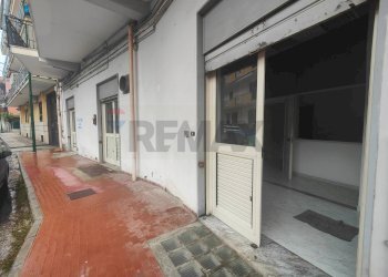 Terrazza - Laboratorio Via Vincenzo Cuoco
 
40, Casoria - foto 2