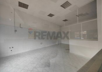 Stanza vuota - Laboratorio Via Vincenzo Cuoco
 
40, Casoria - foto 6