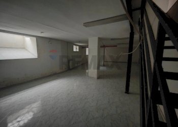 Stanza vuota - Laboratorio Via Vincenzo Cuoco
 
40, Casoria - foto 9