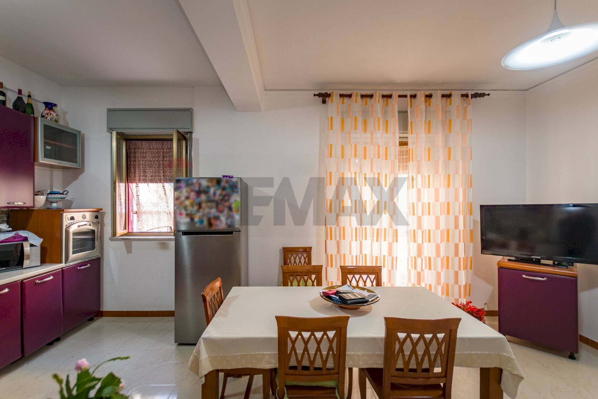 Sala da pranzo - Four-room apartment via Valle Tajo
 
40, Monreale - photo 2