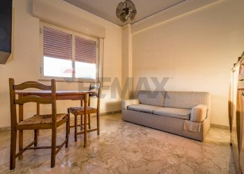 Sala da pranzo - Quadrilocale Via Principe Di Paterno'
 
145, Palermo - foto 7