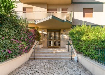 Casa all\'aperto - Quadrilocale Via Principe Di Paterno'
 
145, Palermo - foto 1