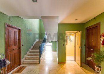 Scale - Quadrilocale Via Principe Di Paterno'
 
145, Palermo - foto 10