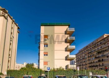 Edificio all\'aperto - Quadrilocale Via Principe Di Paterno'
 
145, Palermo - foto 15