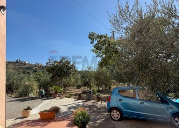 Edificio all\'aperto - Villa CONTRADA PIETRANEPITA, Grottole - foto 23