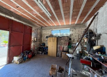 Dispensa di stoccaggio - Villa CONTRADA PIETRANEPITA, Grottole - foto 48