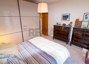 Camera / camera da letto - Quadrilocale Via Professor Andrea Caponnetto
 
19, Valverde - foto 27