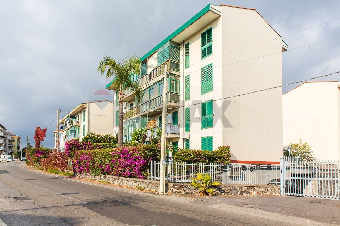 Edificio all\'aperto - Appartamento via Balatelle
 
5, San Giovanni la Punta - foto 1