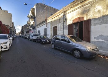 Edificio all\'aperto - Casa indipendente Via Regina Bianca
 
76, Catania - foto 1