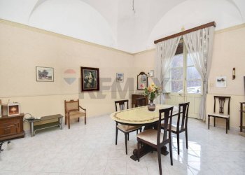 Sala da pranzo - Casa indipendente Via Regina Bianca
 
76, Catania - foto 4